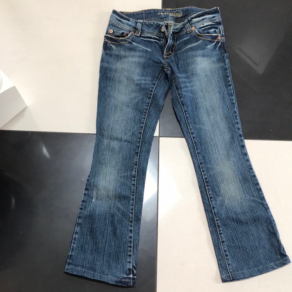 American Eagle Jeans size 2 **altered length